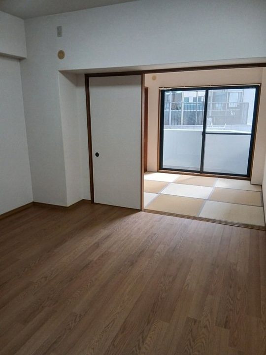 大阪府大阪市天王寺区空堀町(マンション)の賃貸物件の居間