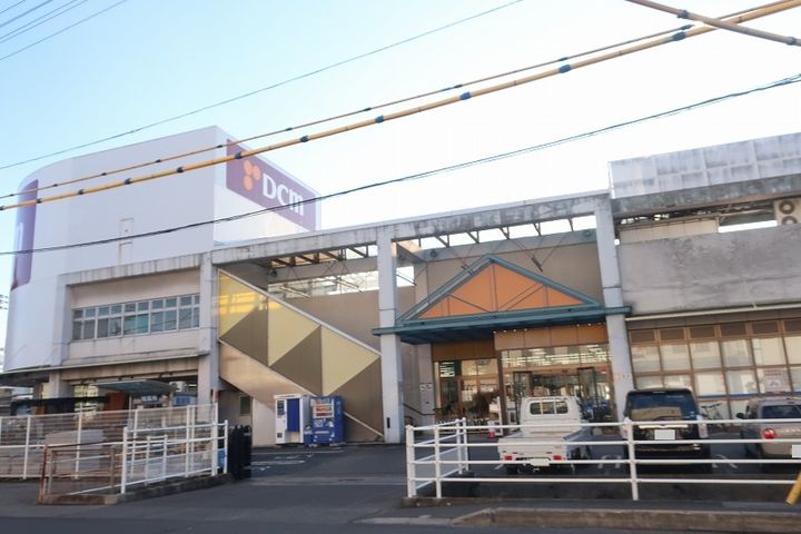 シャトレ・ケイの周辺
