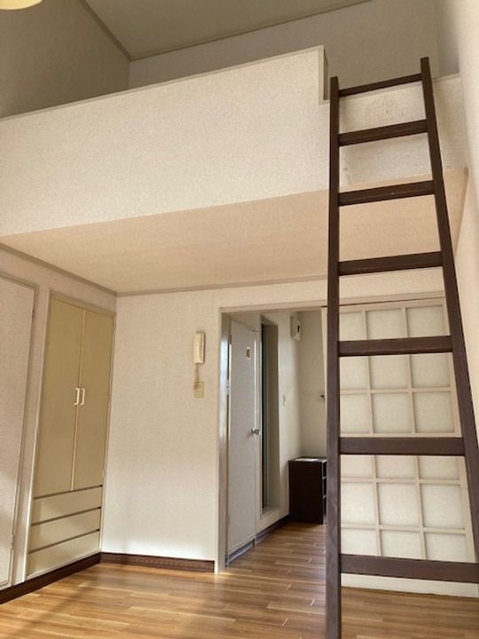 サペリア東前沼IIの居間