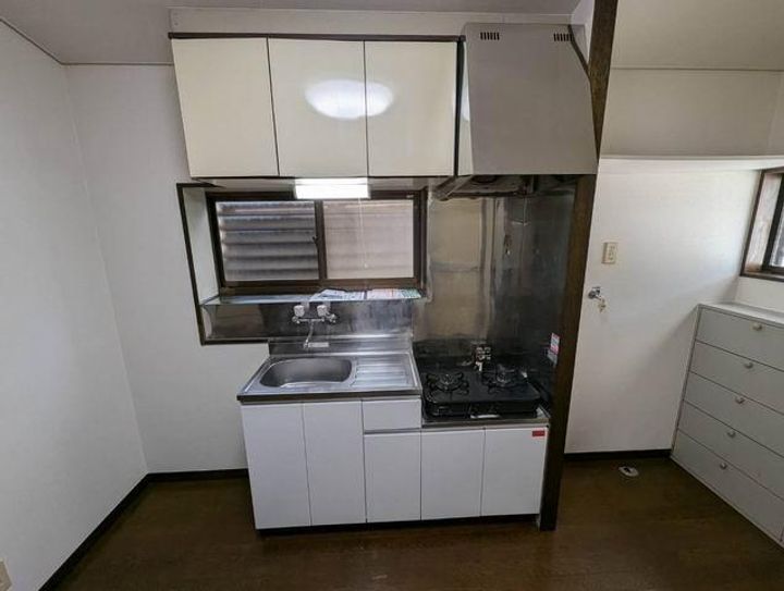 南田中3丁目貸室のキッチン