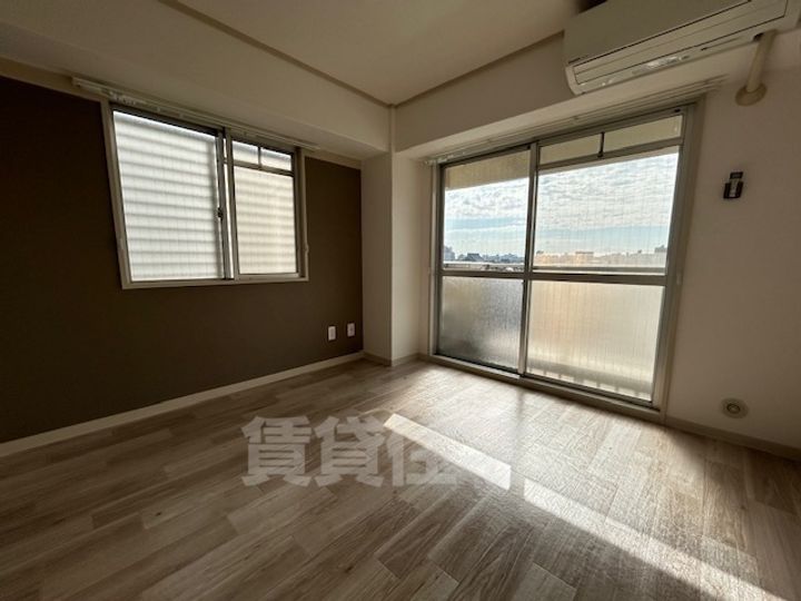 白龍ビルの内装