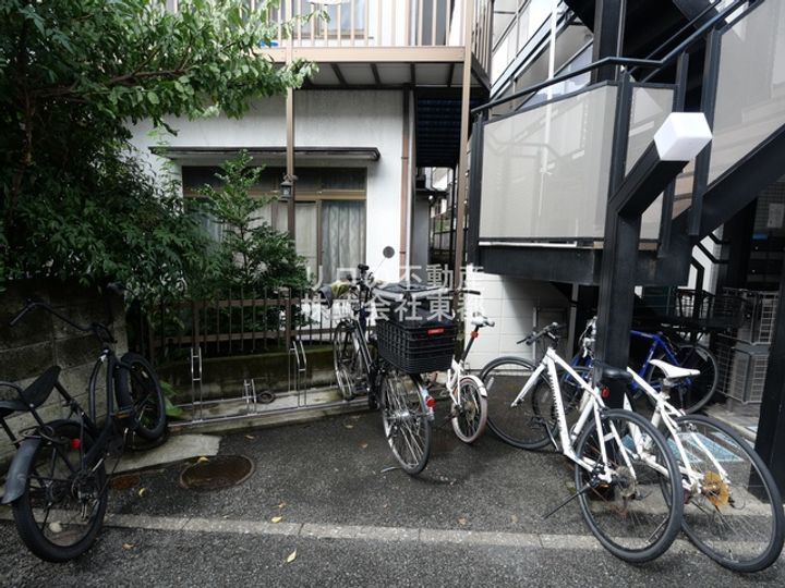 ソリッドリファイン池尻大橋の地図