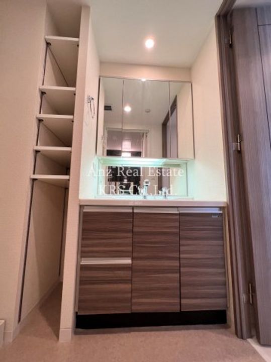 プレサンス阿波座ステーションフロントの内装