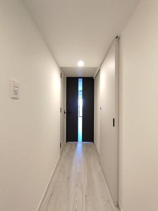 クロスレジデンス高田馬場の玄関