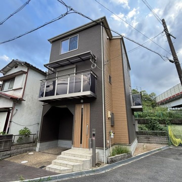 大阪府枚方市甲斐田町(一戸建)の賃貸物件の外観