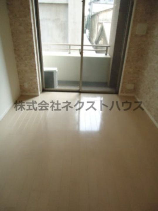 スペーシア川崎IIIの居間