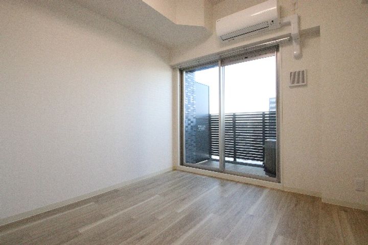 プレサンスNAGOYAシティオの居間