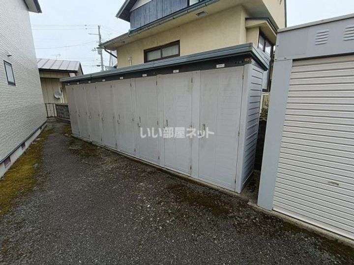 イトムンプラィの内装