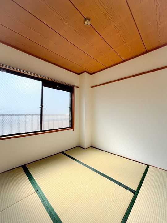 YOUR PLACEの内装