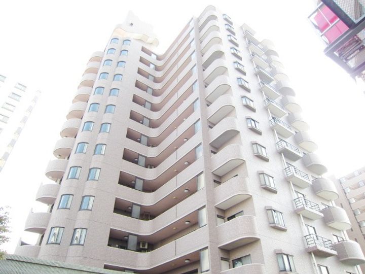 ジェンティール川口の外観