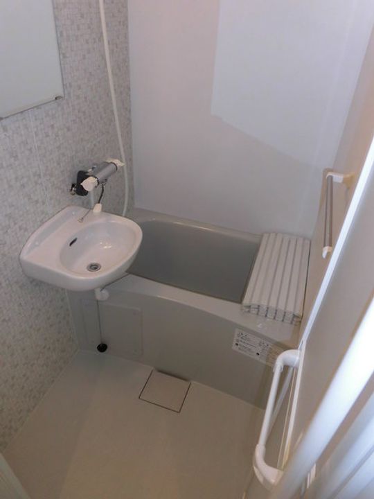 神奈川県横浜市保土ヶ谷区峰岡町2(アパート)の賃貸物件の風呂