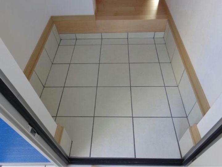 大阪府泉大津市板原町3(一戸建)の賃貸物件の玄関