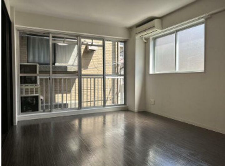 霞町五番館の居間