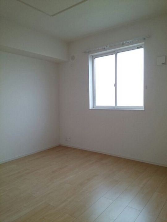 ガーネットの内装