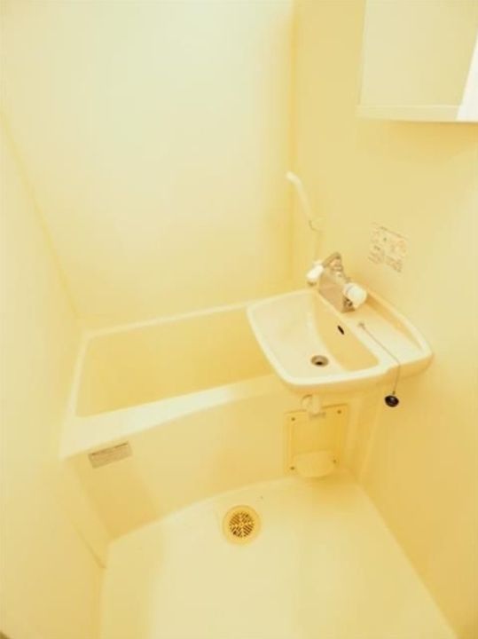 東京都中央区日本橋本町3(マンション)の賃貸物件の風呂