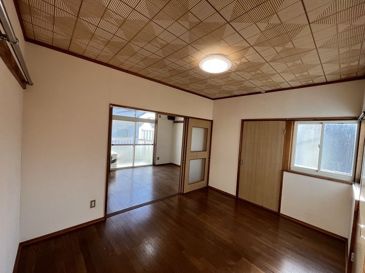 ハニーハイツの居間