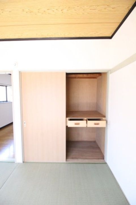 平田ハウスの内装