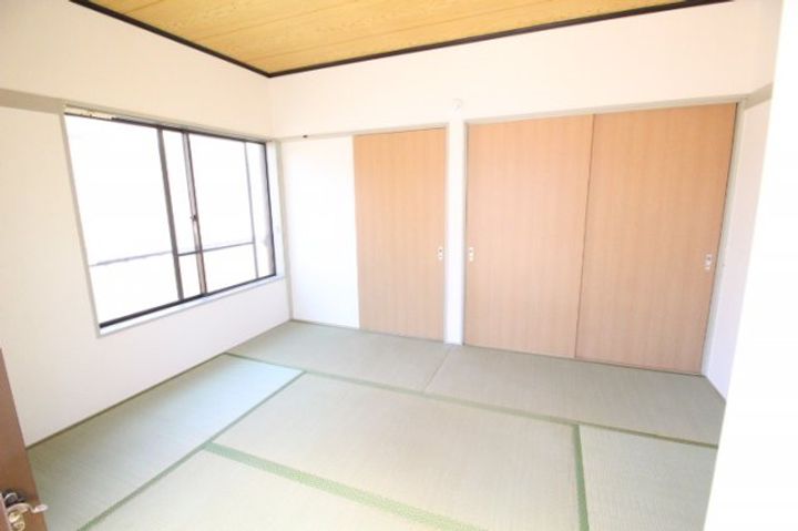 平田ハウスの居間