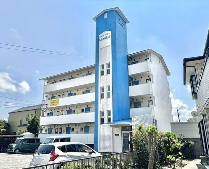 パークサイド雅の外観