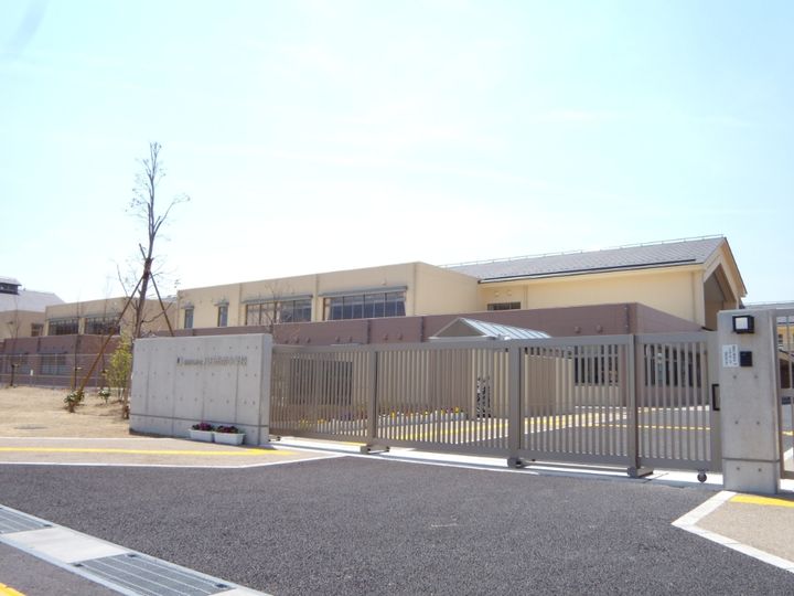 川崎マンション 壱番館の周辺
