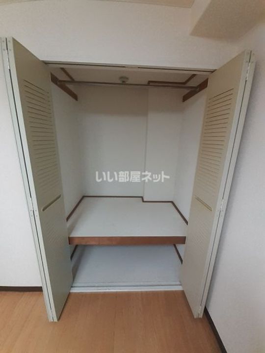 大阪府堺市西区上(マンション)の賃貸物件の内装