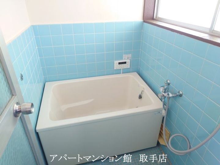 フォーシーズン藤代の風呂