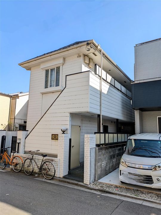 レオパレス高砂の外観