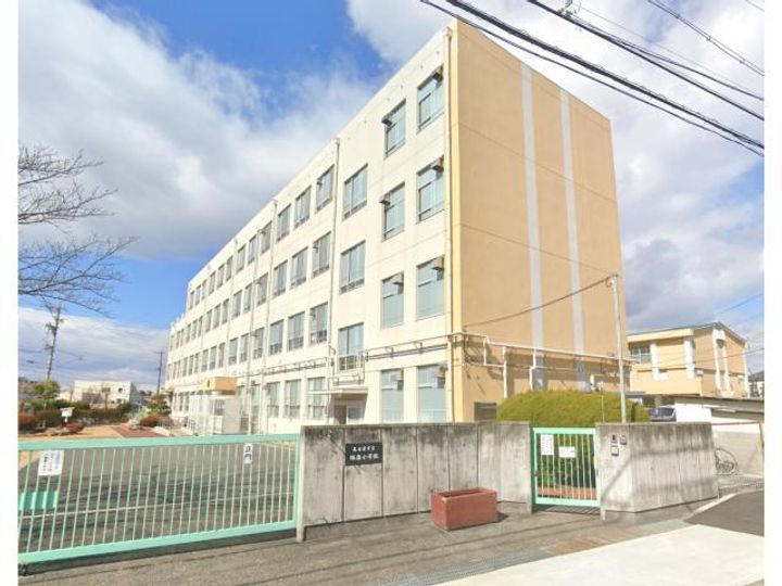 愛知県名古屋市名東区牧の原2(マンション)の賃貸物件の周辺