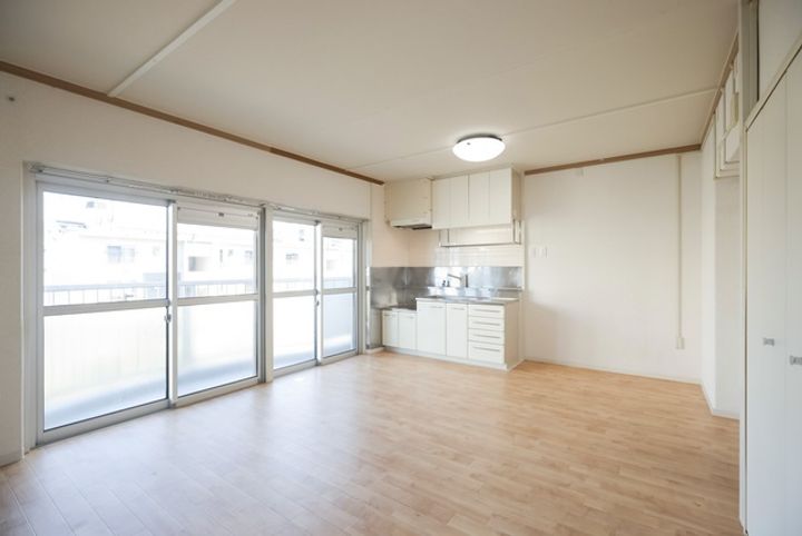 UR南花台の居間