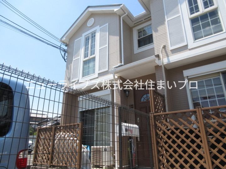 メゾンハイムの外観