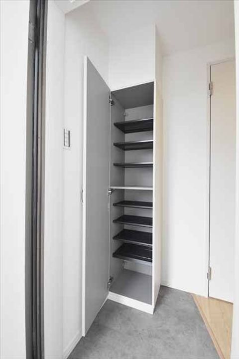 フェリスカーサさいたまの玄関