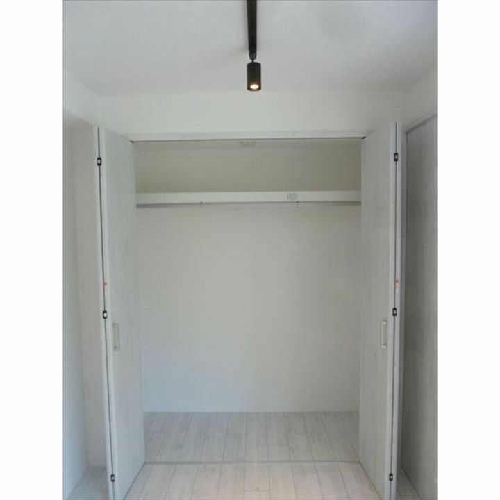 LEGALAND都立大学IIの内装