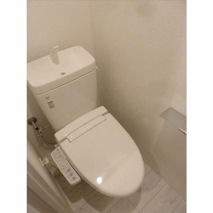 LEGALAND都立大学IIの内装