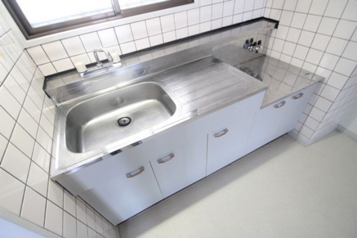 リマーカーブル己斐のキッチン