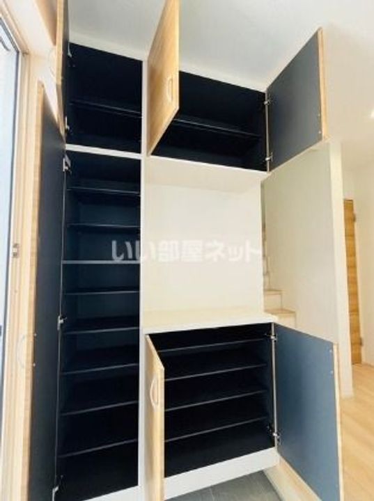 埼玉県川越市かすみ野3(一戸建)の賃貸物件の玄関