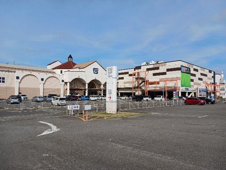 プラシードカーサXIの周辺