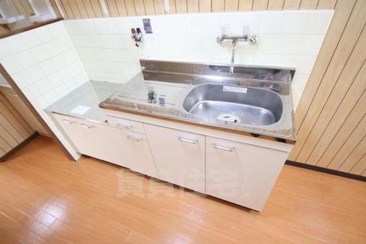 大阪府堺市堺区幸通(一戸建)の賃貸物件のキッチン