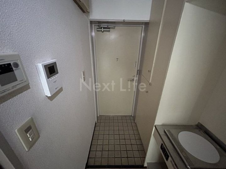 東京都八王子市子安町1(マンション)の賃貸物件の玄関