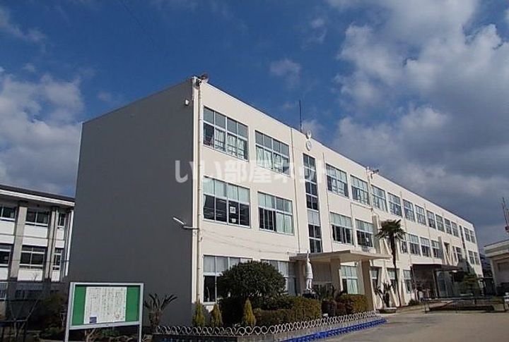 サンプリマ本山の周辺