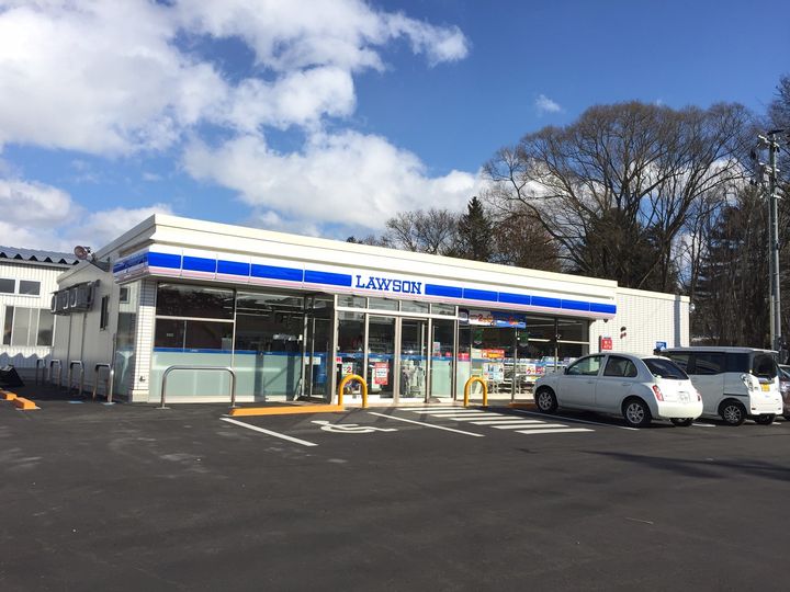 マンション巣子の周辺