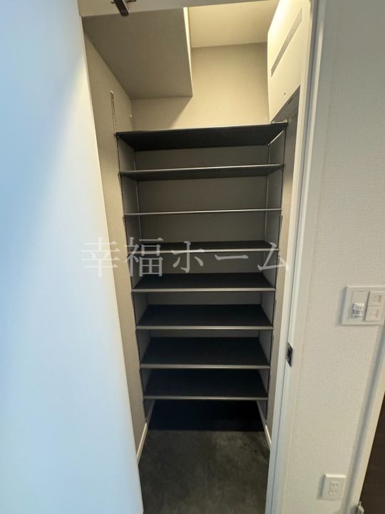 ロイヤルパークヒルズ上町の内装