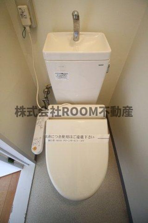 野崎マンションの内装