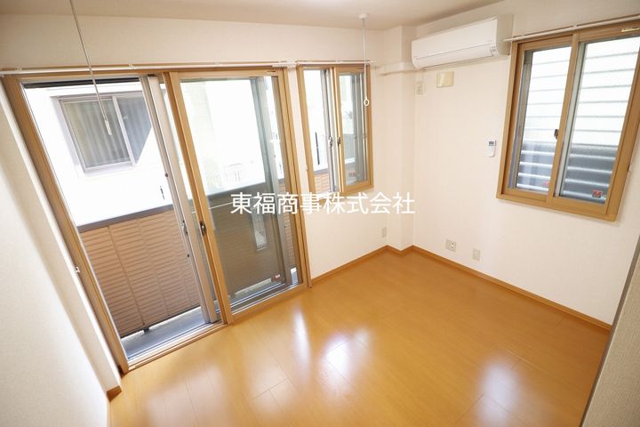 東京都練馬区氷川台4(マンション)の賃貸物件の居間