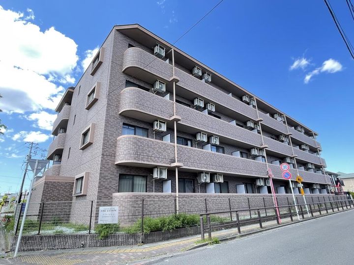 ドミトーレ6-4の外観