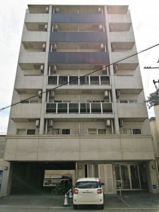 ウィンヒルズ難波西の外観