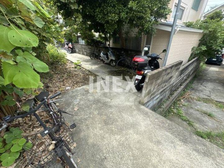 神奈川県横浜市南区中里2(アパート)の賃貸物件の地図