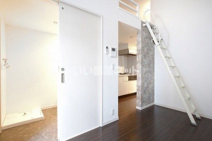 エクシア道徳(エクシアドウトク)の内装