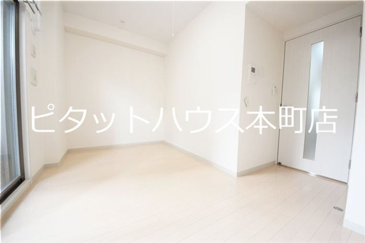 大阪府大阪市中央区松屋町(マンション)の賃貸物件の居間