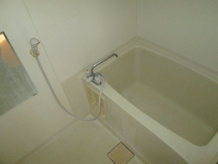 茨城県稲敷市江戸崎乙(アパート)の賃貸物件の風呂