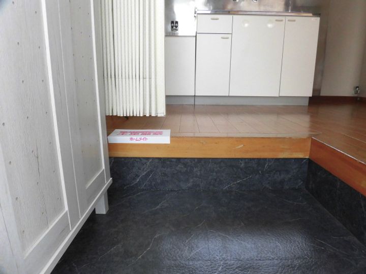 長野県上田市大屋(アパート)の賃貸物件の玄関